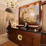 President 4*