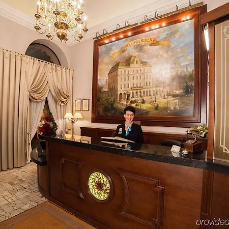 President 4*
